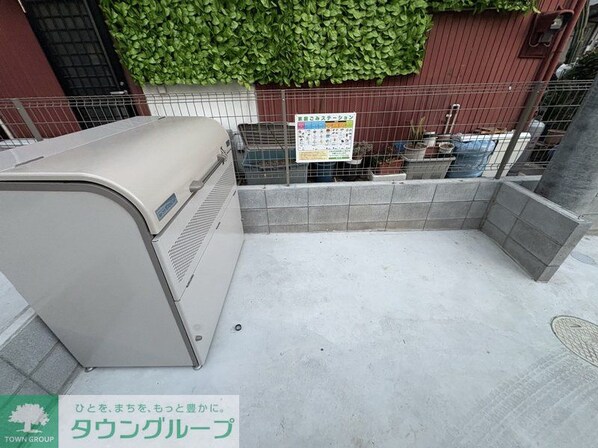 ウエストガーデン幸手中IIIの物件内観写真